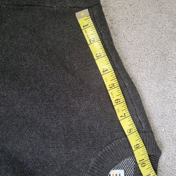 NBA Toronto Raptors Sweater  (grey) official HBC collection (NWT) - Picture 5 of 14